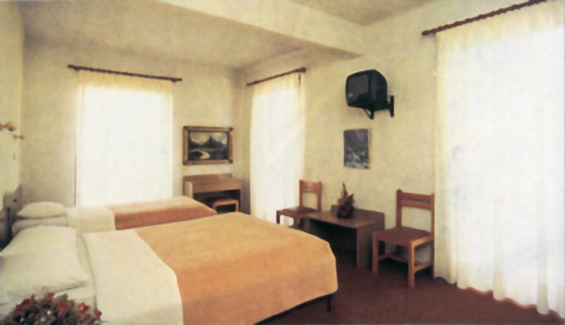 Sparta Inn エクステリア 写真